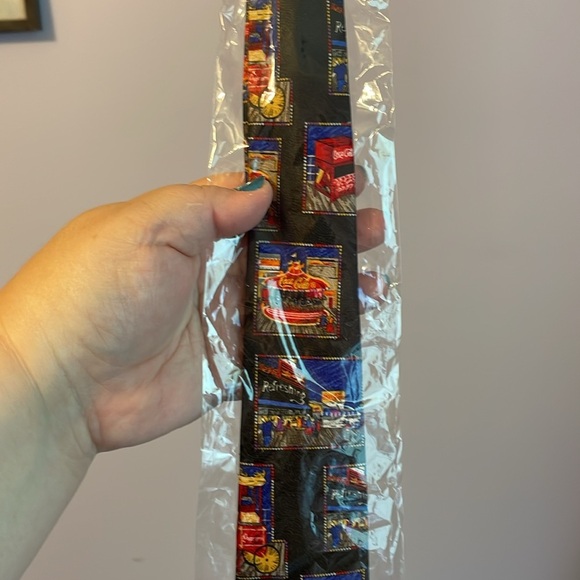 Coca Cola Vintage Made in Korea Polyester Necktie Tie Logo Fair Carnival - Picture 8 of 14